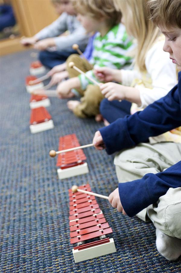 Kindermusik YC Glocks.jpg